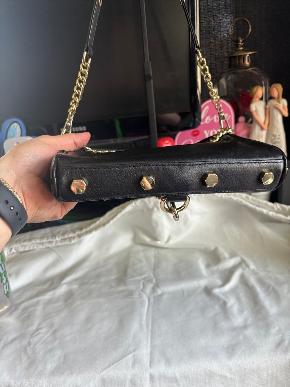 Rebecca Minkoff Black Leather Shoulder Bag with Gold Chain - Picture 4 of 11